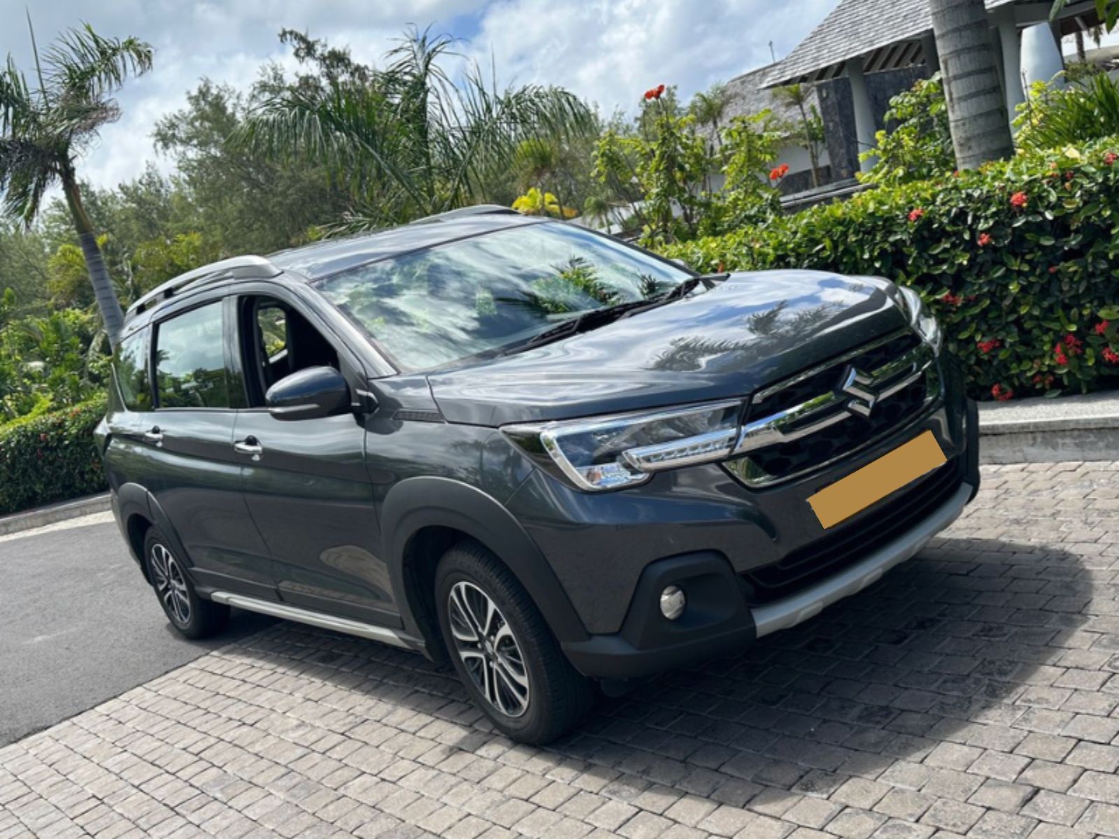 Private airport taxi transfer service in Mauritius with Mauritrip